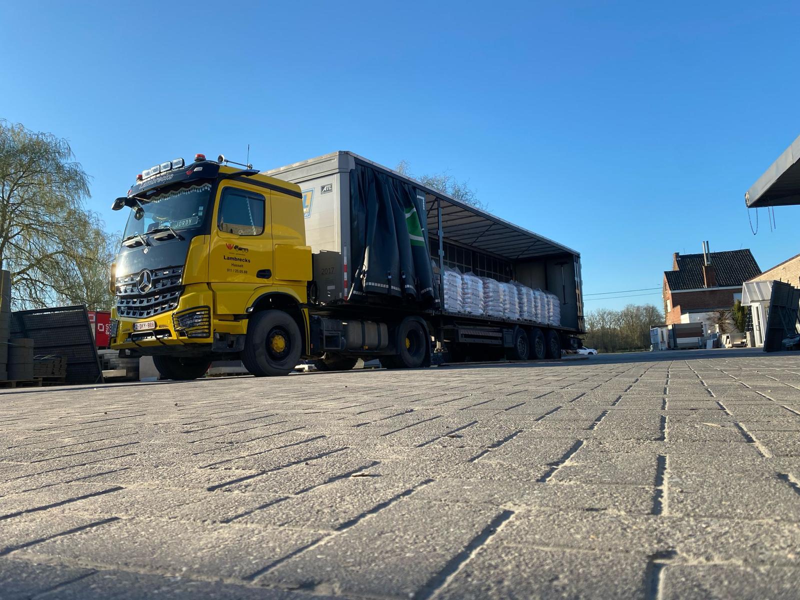 Bache transport Lambrecks